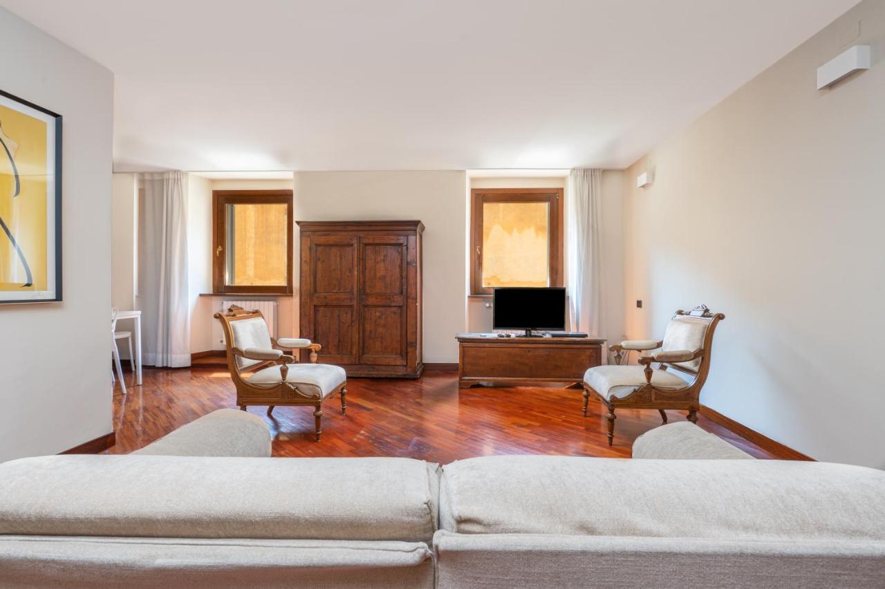 Cozy 2 Bedroom In The Heart Of Vérone Extérieur photo