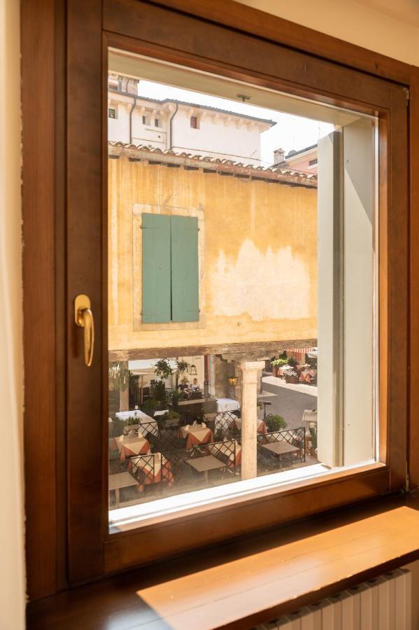 Cozy 2 Bedroom In The Heart Of Vérone Extérieur photo